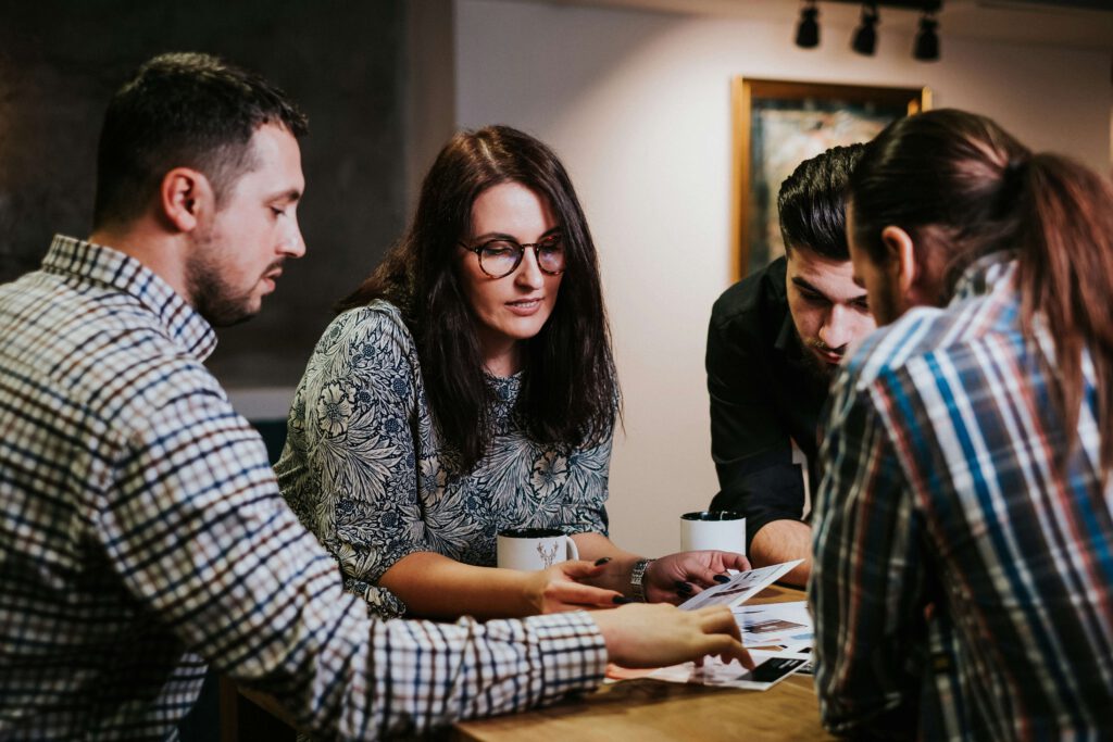 vertrieb-und-marketing-arbeiten-zusammen-im-vertrieb-4-0